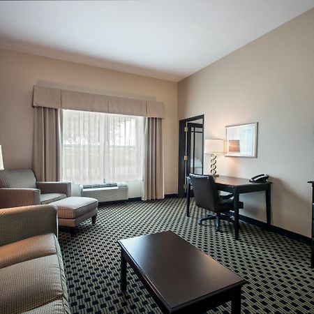 Holiday Inn Express & Suites - Green Bay East By Ihg Exterior foto