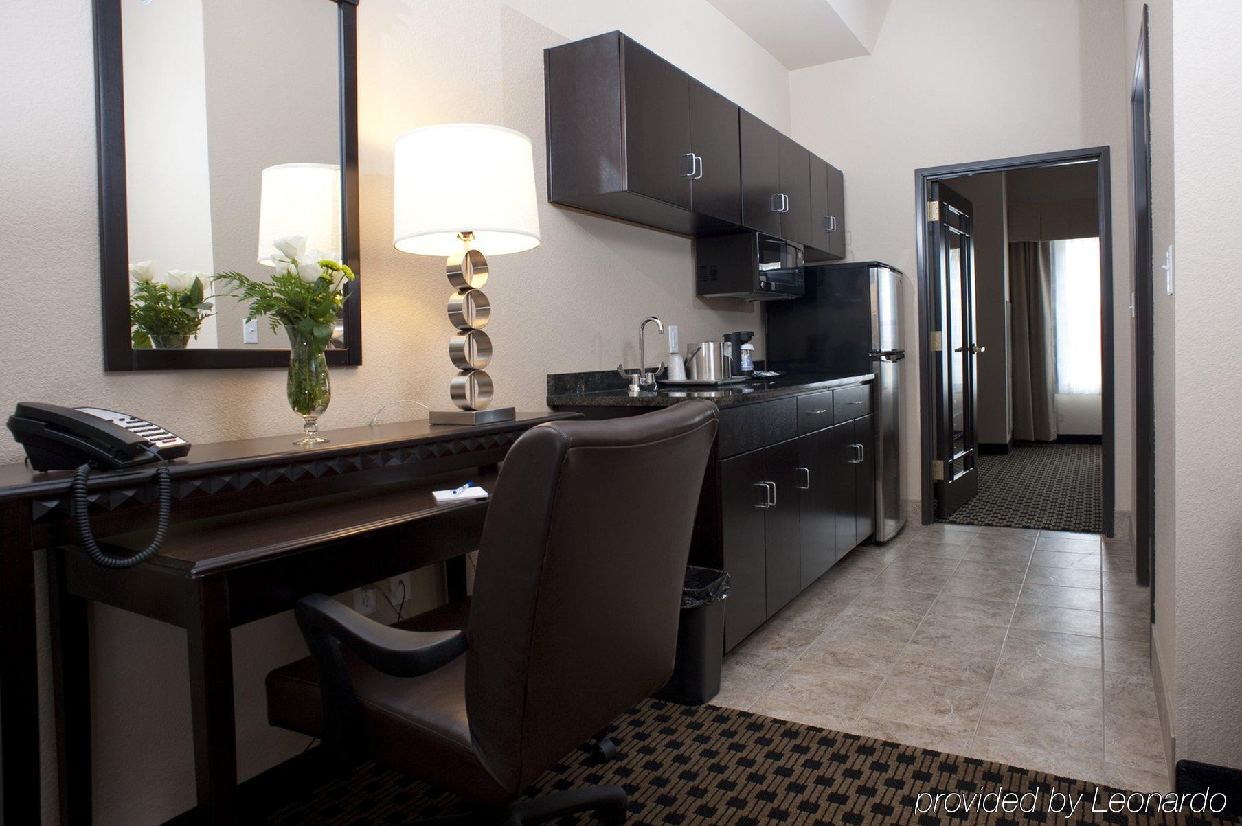 Holiday Inn Express & Suites - Green Bay East By Ihg Quarto foto